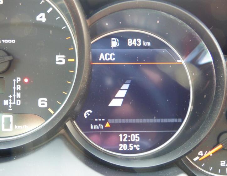 Porsche Cayenne 20