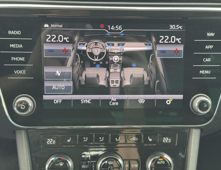 Škoda Superb 21