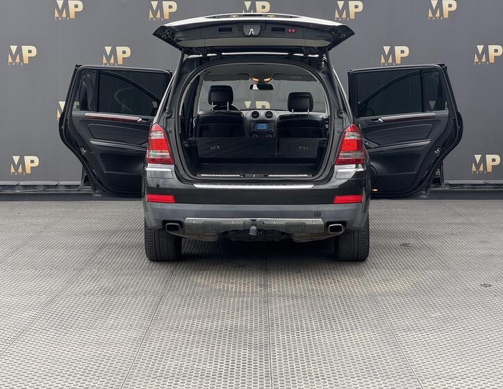 Mercedes-Benz GL 11