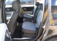 Škoda Roomster 16