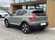 Volvo XC40 3