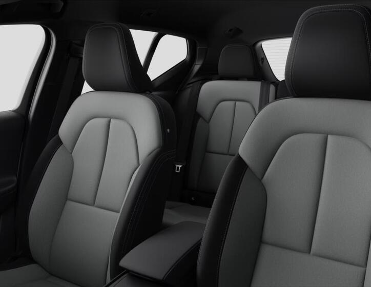 Volvo XC40 11
