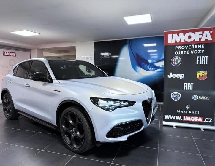 Alfa Romeo Stelvio 1