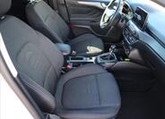 Ford Focus 13