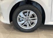 Toyota Yaris 9