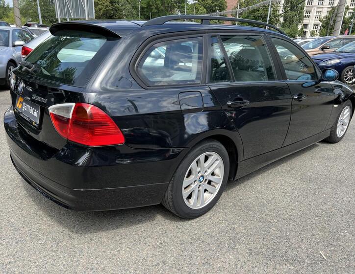 BMW Řada 3 13