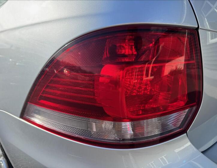 Volkswagen Golf 20