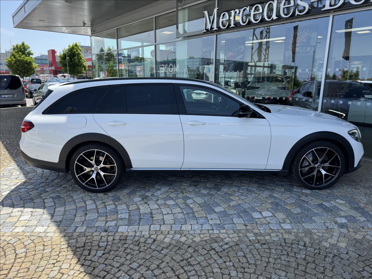 Mercedes-Benz Třídy E