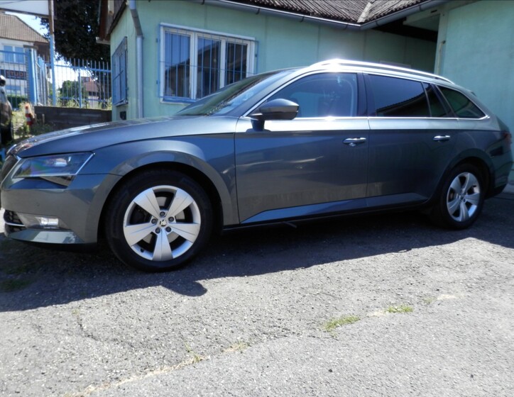 Škoda Superb 3