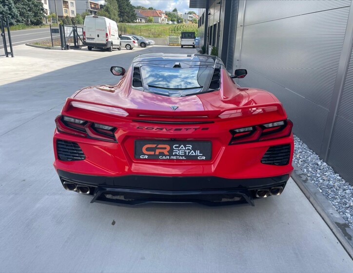 Chevrolet Corvette 12