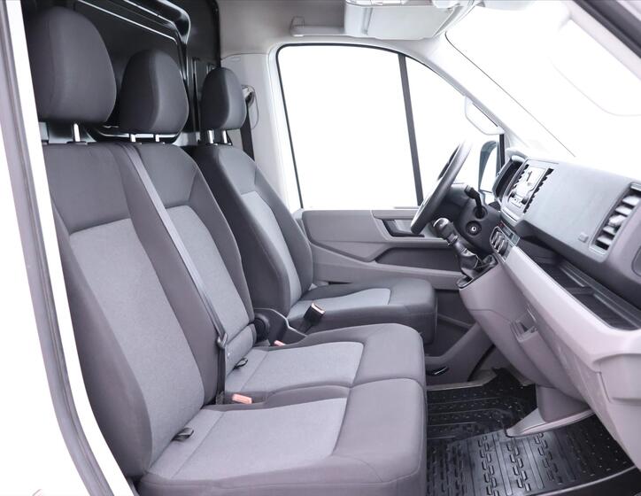 Volkswagen Crafter 13