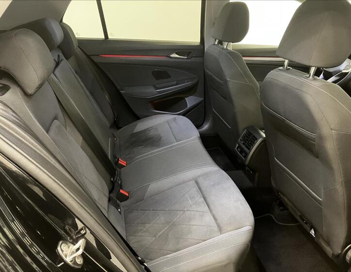 Volkswagen Golf 19