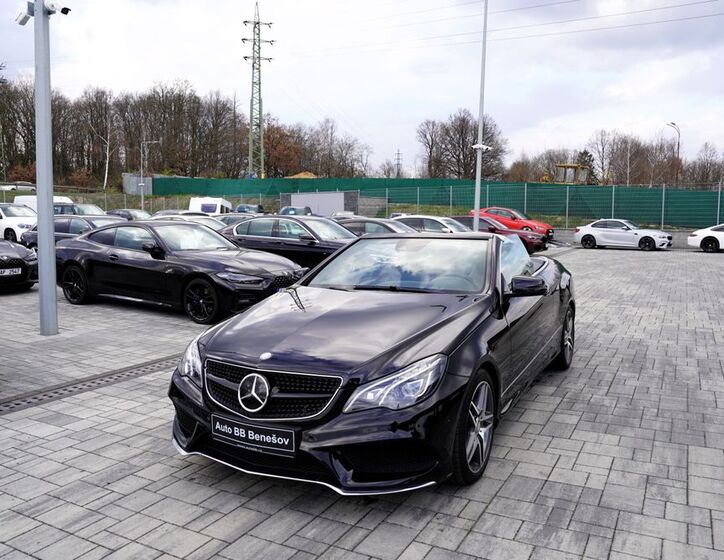 Mercedes-Benz Třídy E 9