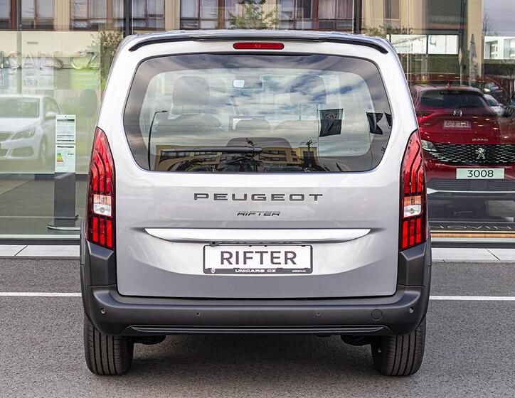 Peugeot Rifter 6