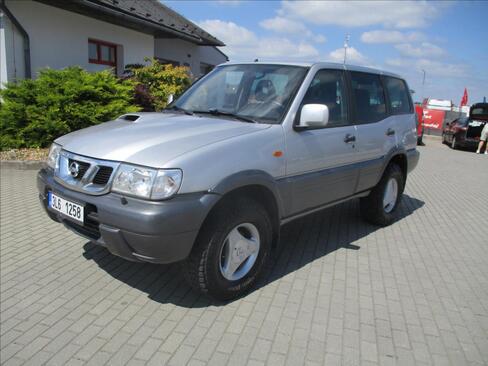 Nissan Terrano