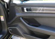 Porsche Panamera 44