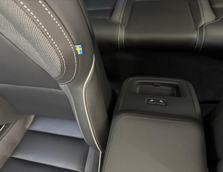 Volvo XC60 15