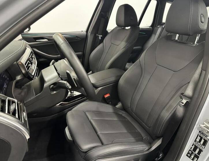BMW X3 9