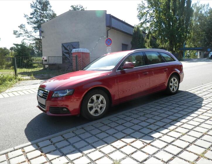 Audi A4 1