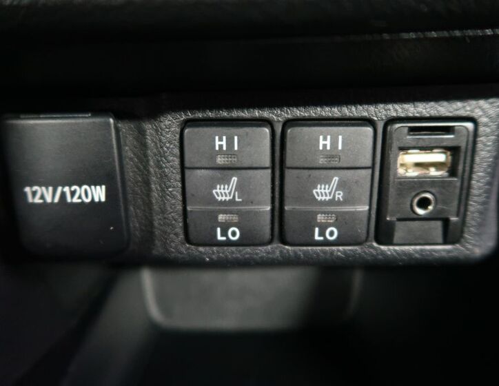 Toyota Auris 29