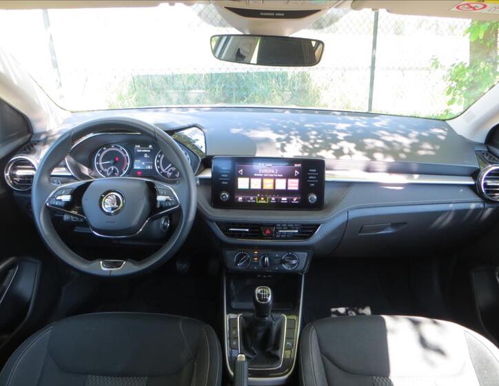 Škoda Fabia 27