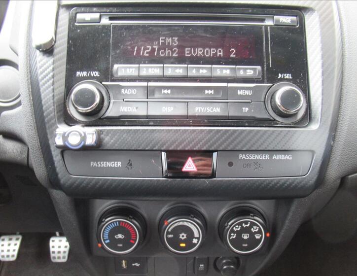 Mitsubishi ASX 10