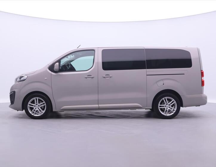 Peugeot Traveller 4