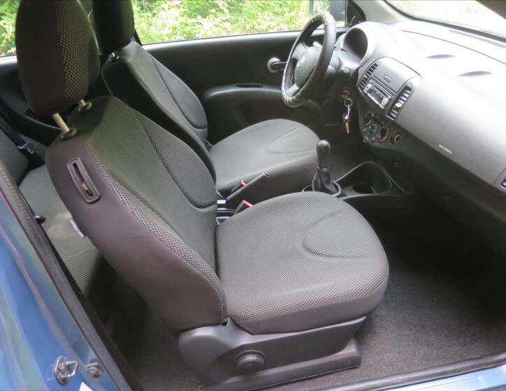 Nissan Micra 11