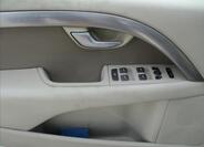 Volvo XC70 17