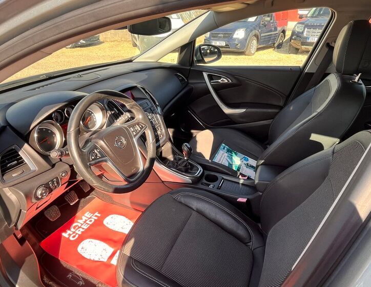 Opel Astra 11