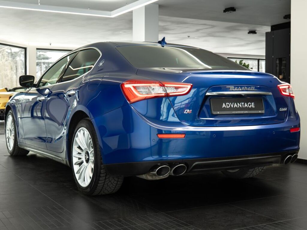 Maserati Ghibli 4
