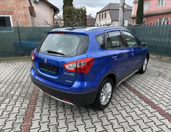 Suzuki SX4 S-Cross 3