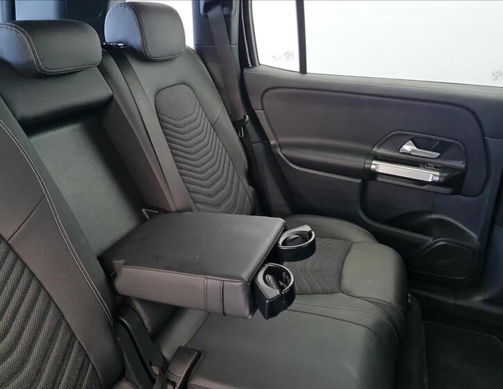 Mercedes-Benz GLB 19
