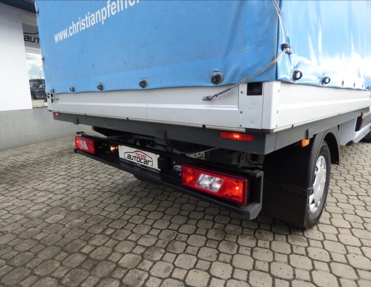 Ford Transit 46