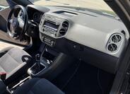 Volkswagen Tiguan 16