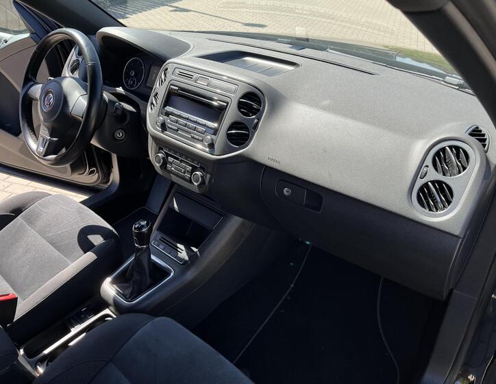 Volkswagen Tiguan 16