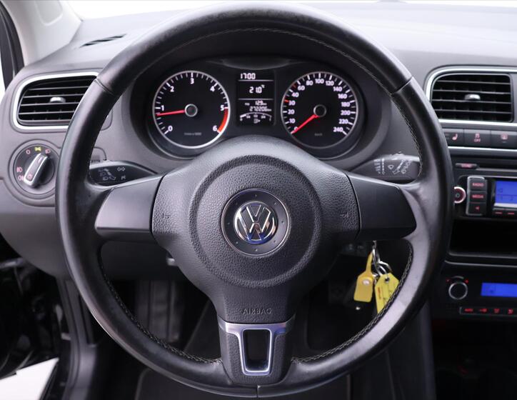 Volkswagen Polo 16