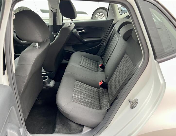 Volkswagen Polo 12