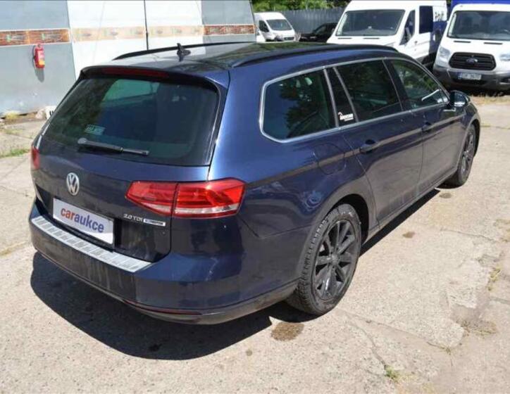 Volkswagen Passat 4