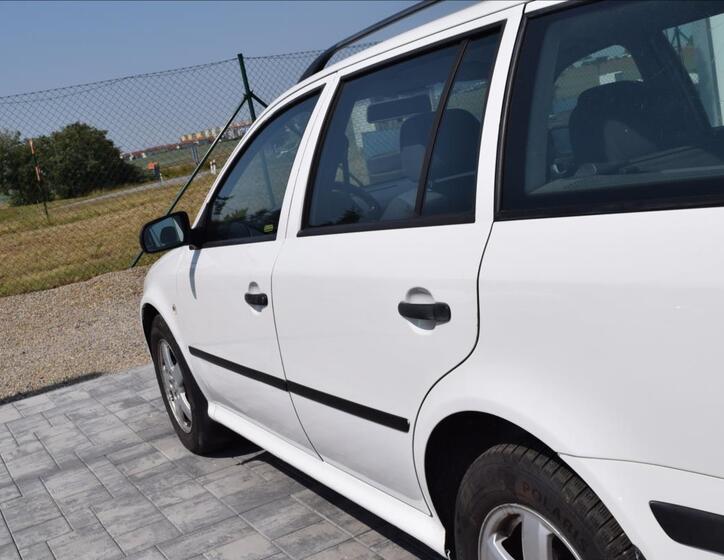 Škoda Octavia 10