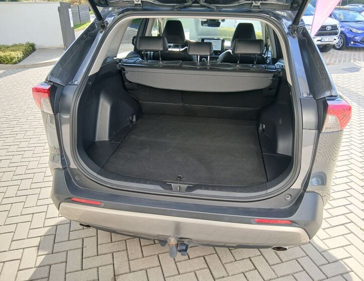 Toyota RAV4 13