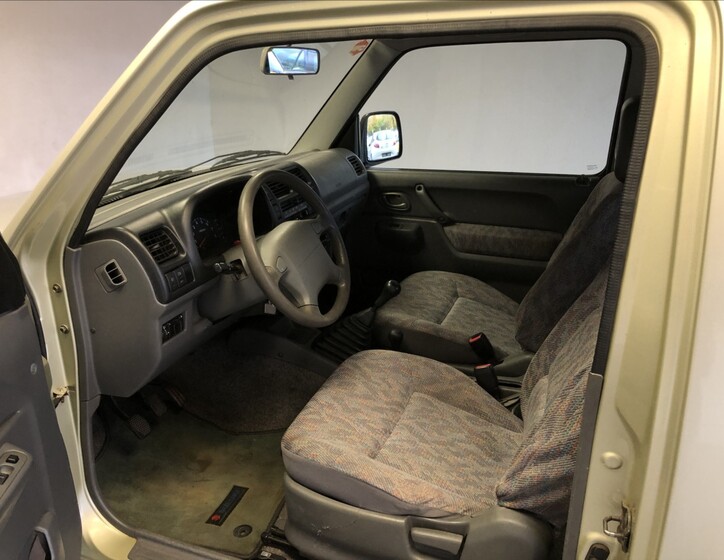 Suzuki Jimny 9