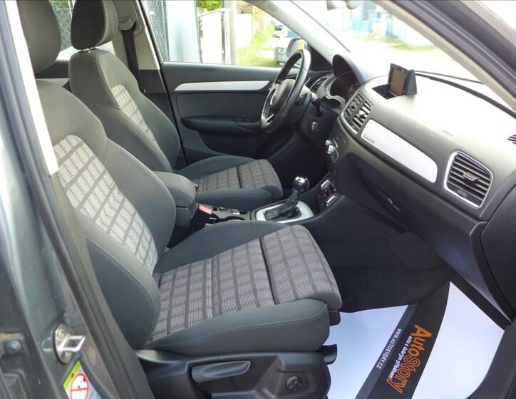 Audi Q3 34