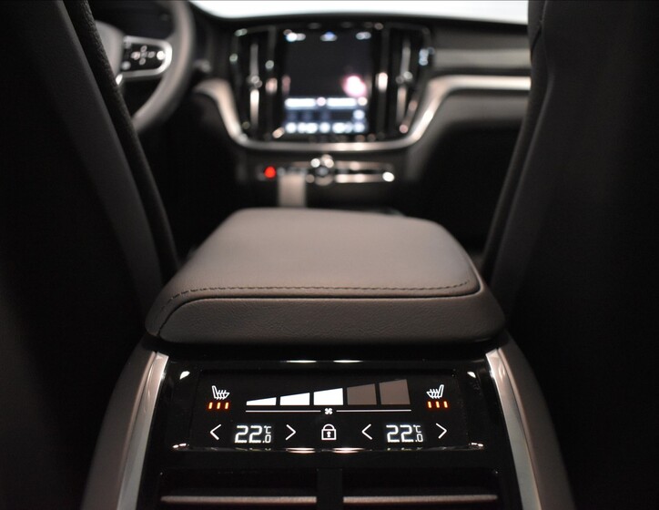 Volvo V60 36