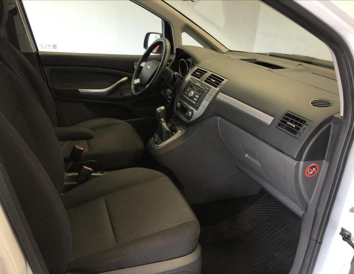 Ford C-MAX 12