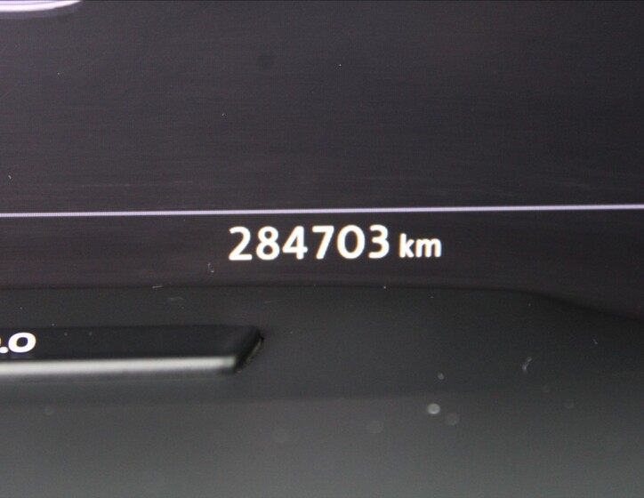 Volkswagen Tiguan 9