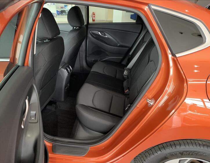Hyundai i30 12