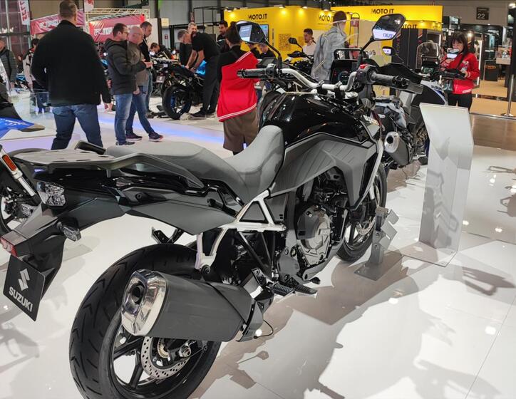 Suzuki Ostatní 6