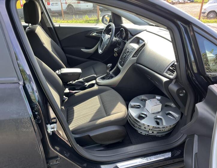 Opel Astra 10