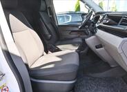 Volkswagen Transporter 9